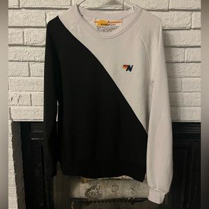 Small aviator nation crewneck! Size small
